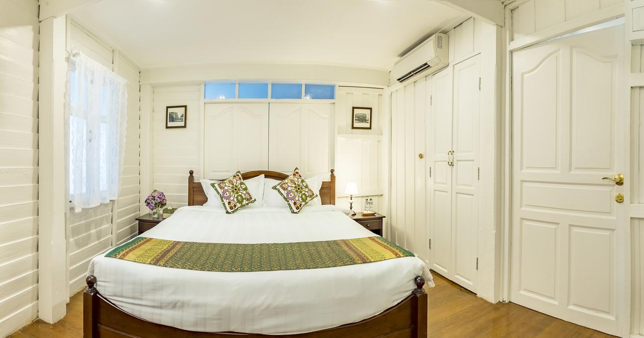 Baankachitpan Bangkok Hotel Esterno foto
